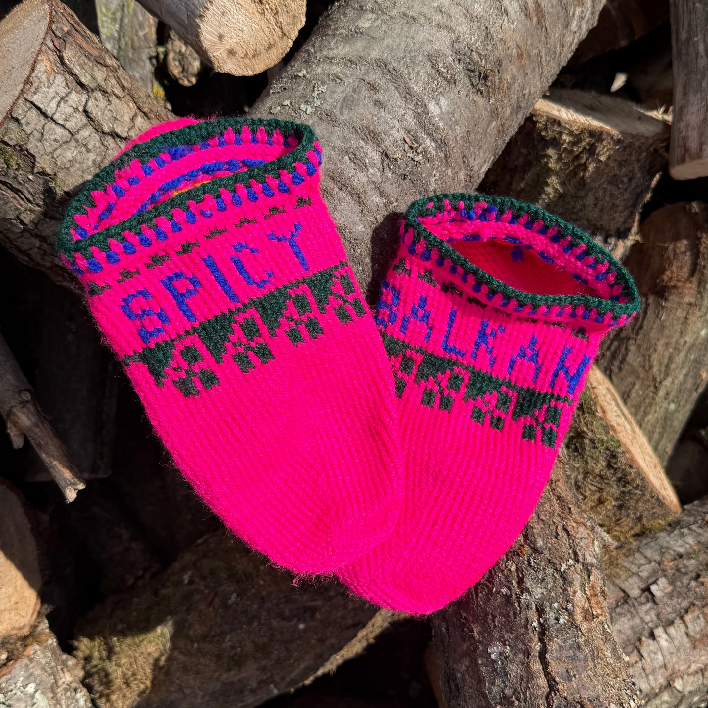 Spicy Balkan Vibrant Pink Priglavke Slippers