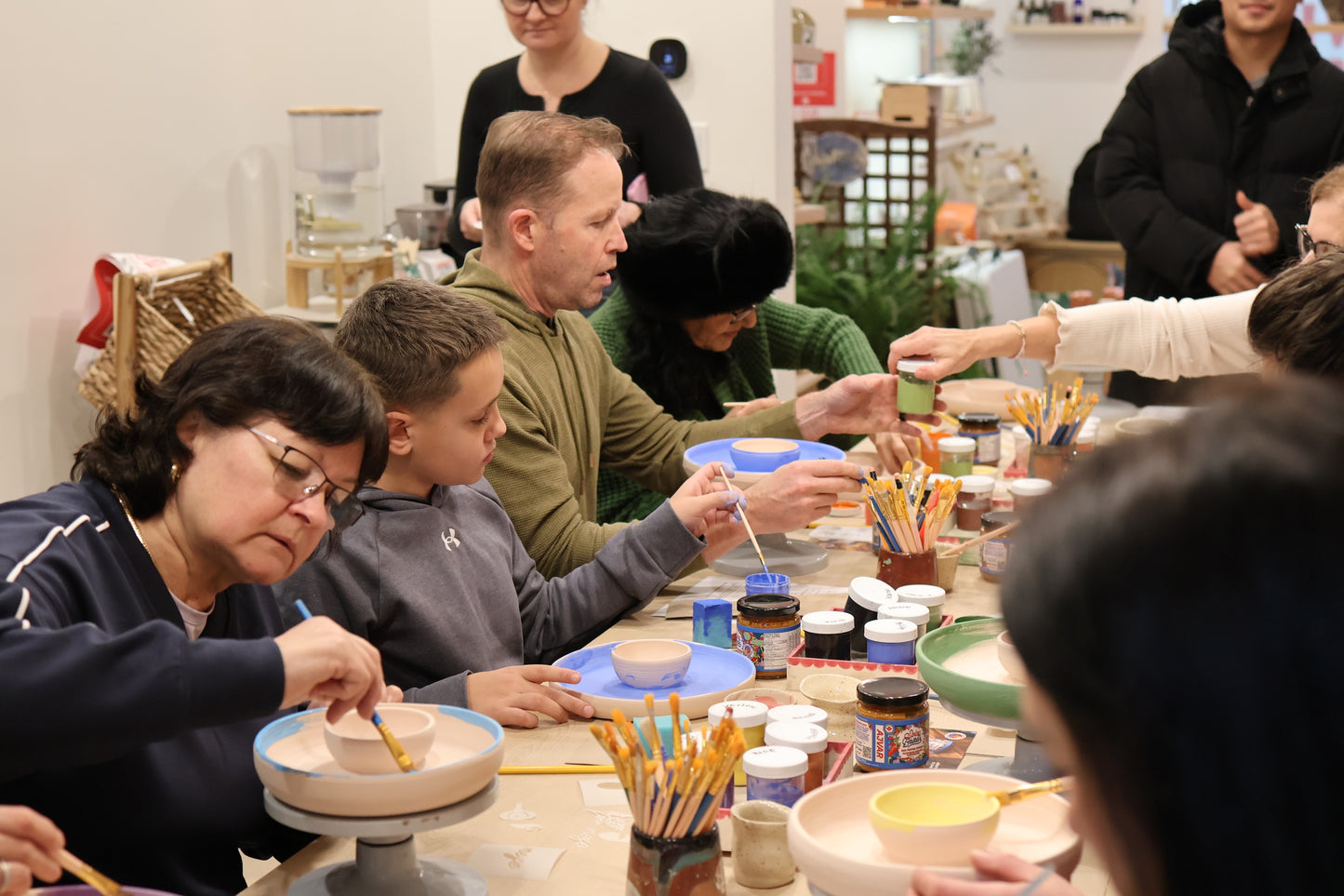 🌹 🔥 Spicy Balkan ✕ Clay Painting Workshop - International Women’s Day Workshop 🌹